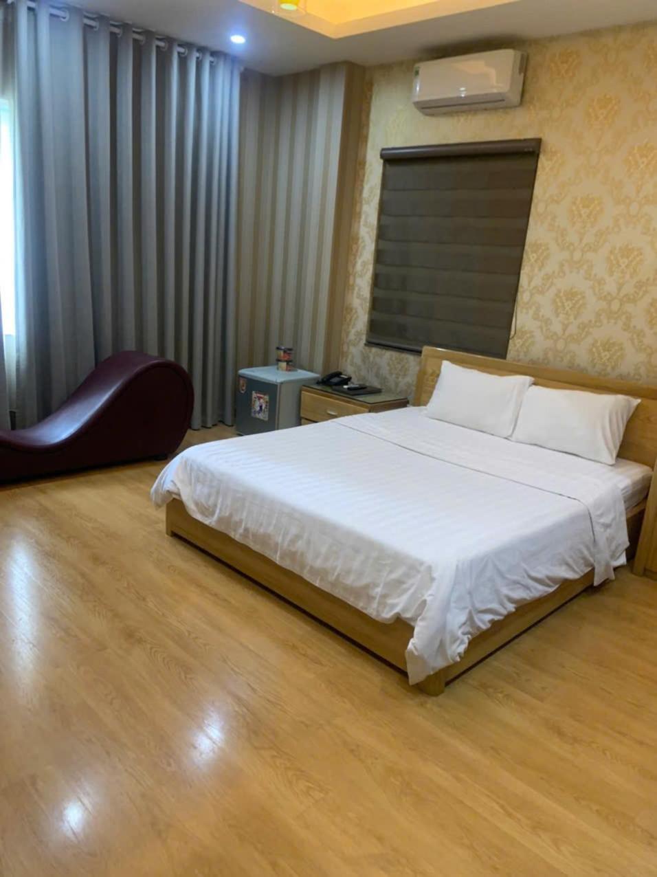 Venus Hotel Ha Noi Ханой Экстерьер фото